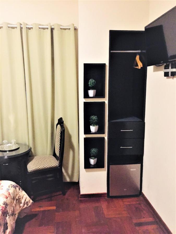 Hostal Carlos Tenaud Λίμα Εξωτερικό φωτογραφία