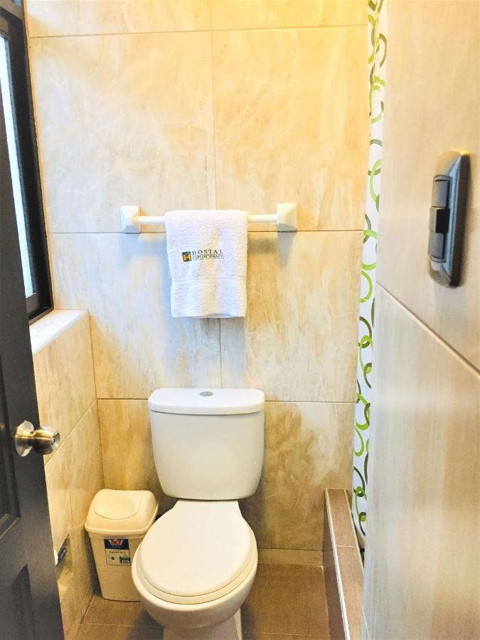 Hostal Carlos Tenaud Λίμα Εξωτερικό φωτογραφία