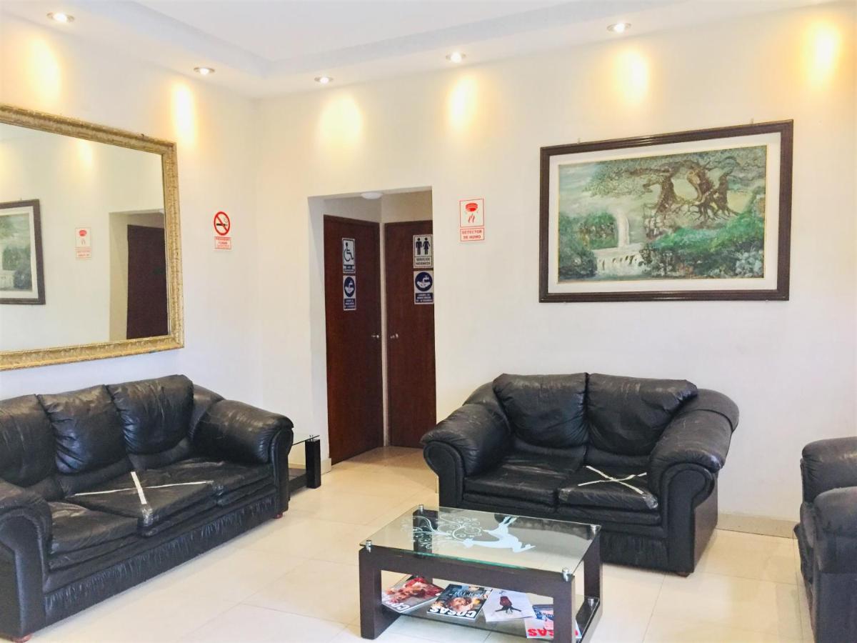 Hostal Carlos Tenaud Λίμα Εξωτερικό φωτογραφία